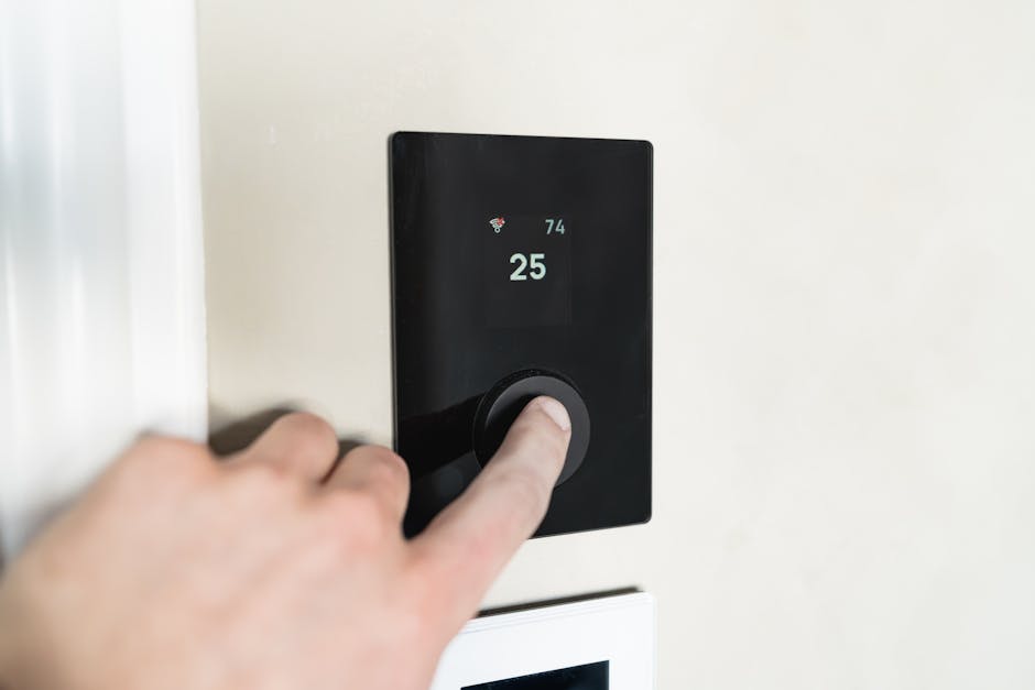Smart home thermostat controlling heating and cooling